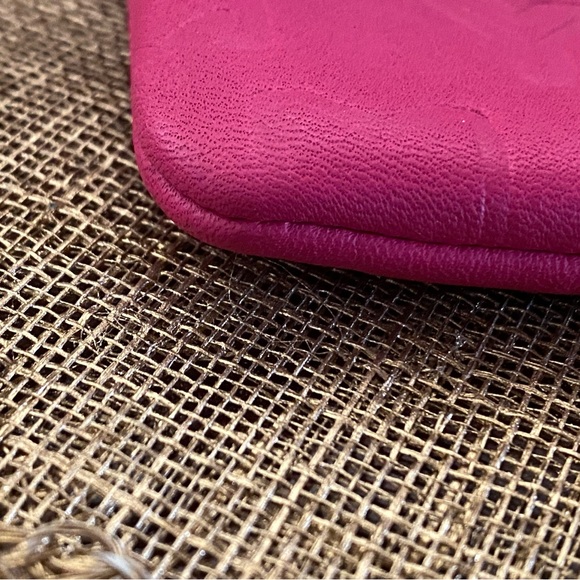 Authentic Marc Jacobs key pouch - Picture 6 of 10